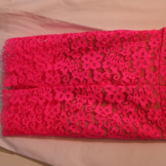 Trina Turk Bretta Pink Lace Skirt - Picture 3 of 4